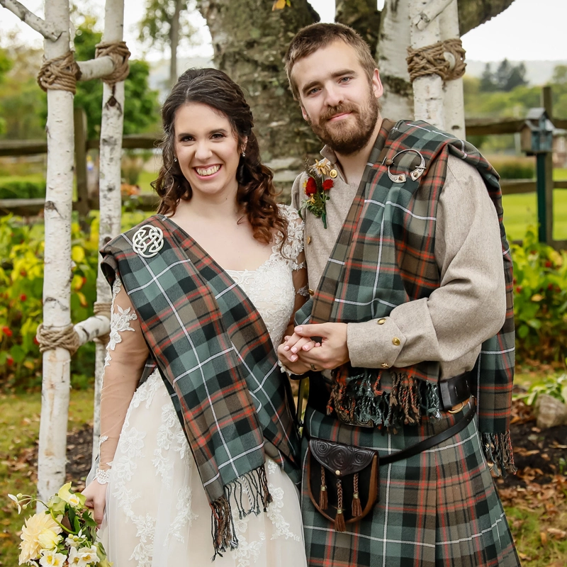 Stephanie + Duncan | The Olde Tater Barn